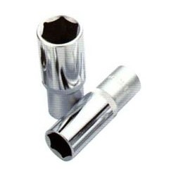 Galvutė ilga 1/2, 10mm, 6-Kampė, Cr-V Galvutė ilga 1/2, 10mm, 6-Kampė, Cr-V