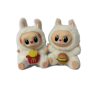 Labubu Monster Spielzeug...