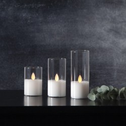 LED žvakė su tikro stiklo gaubtu, 10 cm LED žvakė su tikro stiklo gaubtu, 10 cm