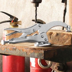 Suspaudimo replės gręžimo staklėms (priveržiamos) 225mm Suspaudimo replės gręžimo staklėms (priveržiamos) 225mm