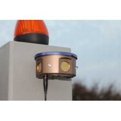 Ultragarsinis kiaunių ir graužikų baidytuvas B360LED su 3 garsiakalbiais ir LED blyksniais