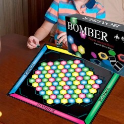 Brettspiel „Magnetic Bomber“ – magnetische Strategie für die ganze Familie