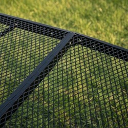 Klappbarer Aluminium-Touristentisch mit seitlichen Ablagen