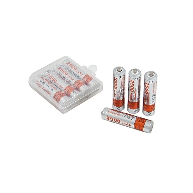 4 AAA-Batterien